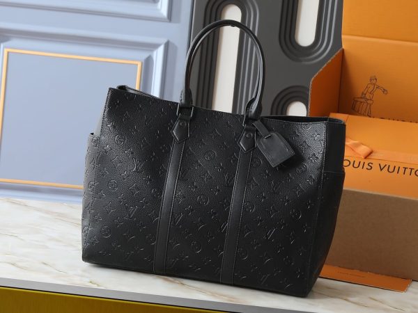 Sac Plat 24H black emb