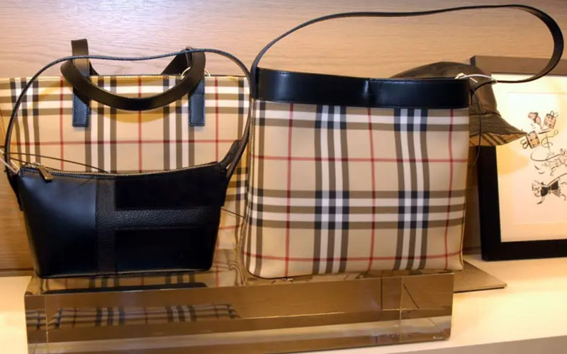 BURBERRY BAGS