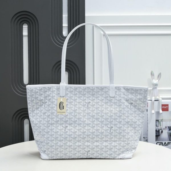 Artois GM Bag with Zipper- White