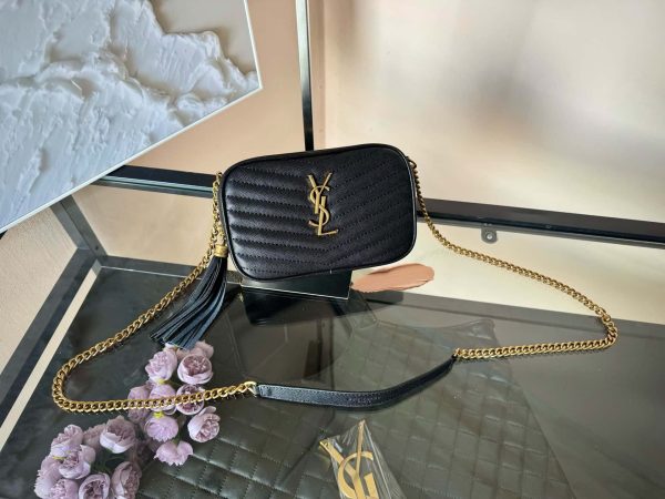 Mini Lou in Quilted Leather black