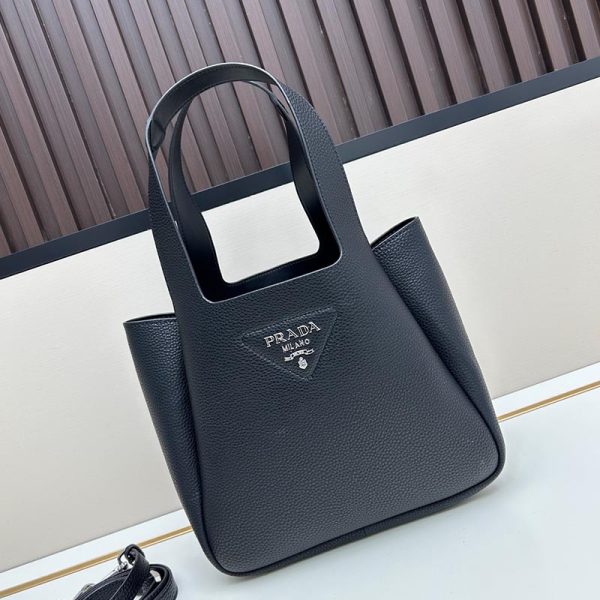 Small leather tote bag black