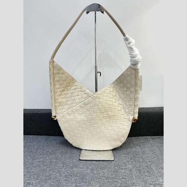 Meidum Solstice Shoulder Bag White