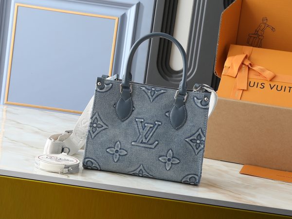 Denim Relievo Monogram Onthego PM