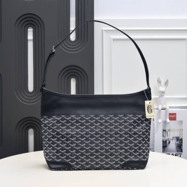 Grenadines Hobo black