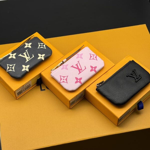 Key Pouch M80885