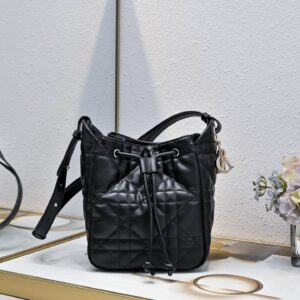 Small D-Motion Bag (3)